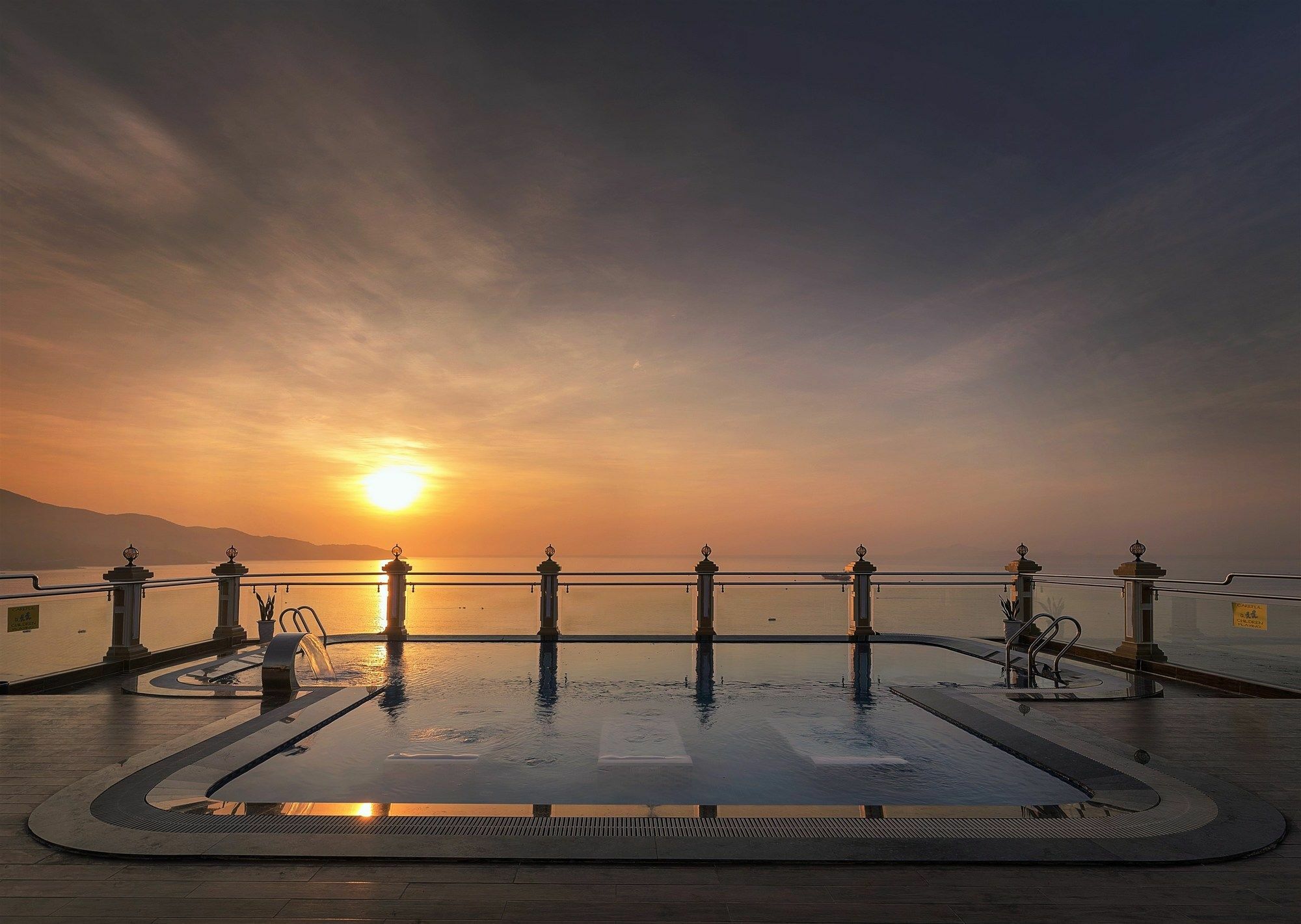 7 Seven Sea Hotel Da Nang Zewnętrze zdjęcie